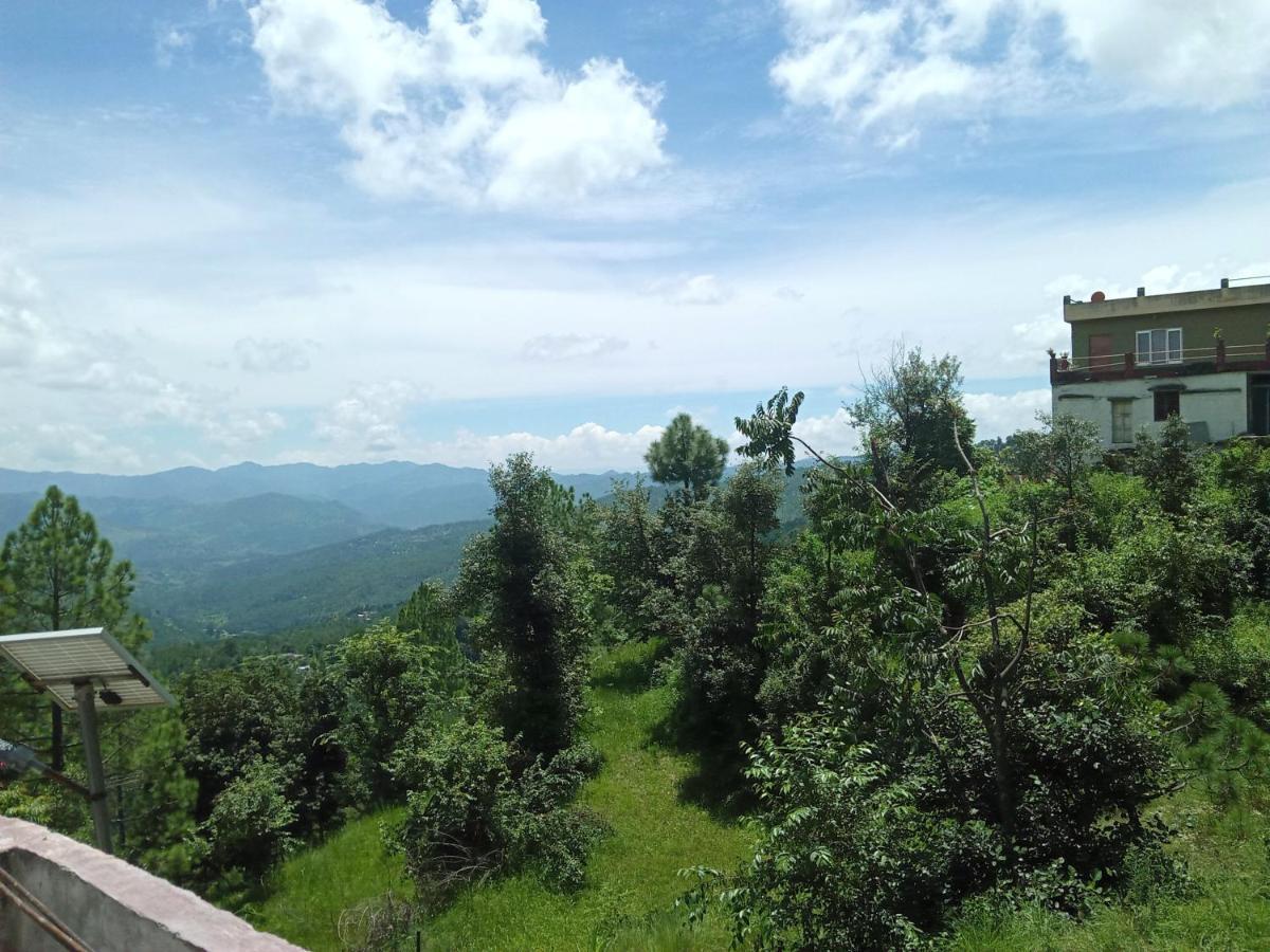 Evergreen Home Stay Алмора Экстерьер фото