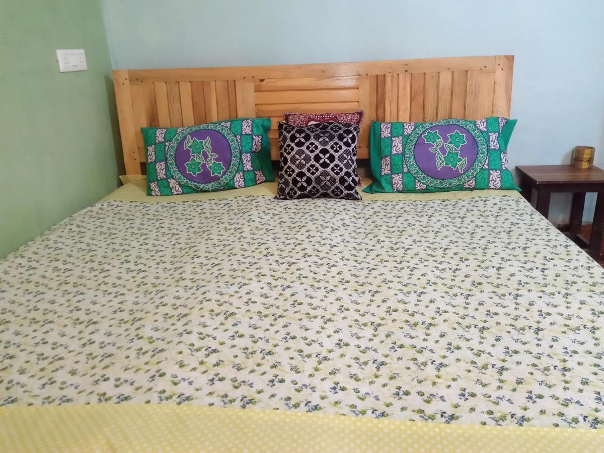 Evergreen Home Stay Алмора Экстерьер фото